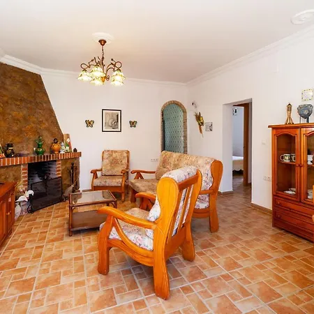 Casa Manolo بيت للعطل