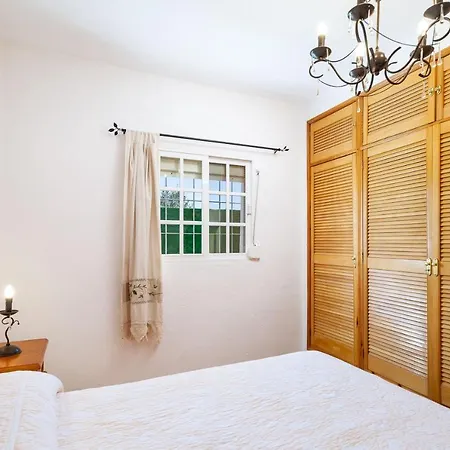 Casa Manolo بيت للعطل *